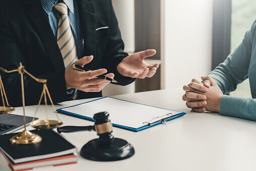 5 Things to Know Before Hiring a Denver Personal Injury Attorney