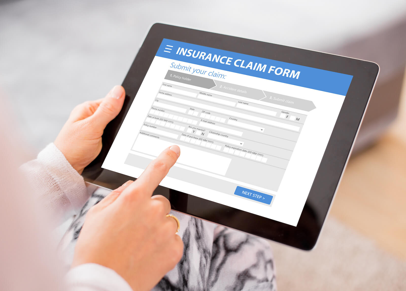 lawyers help with insurance claims